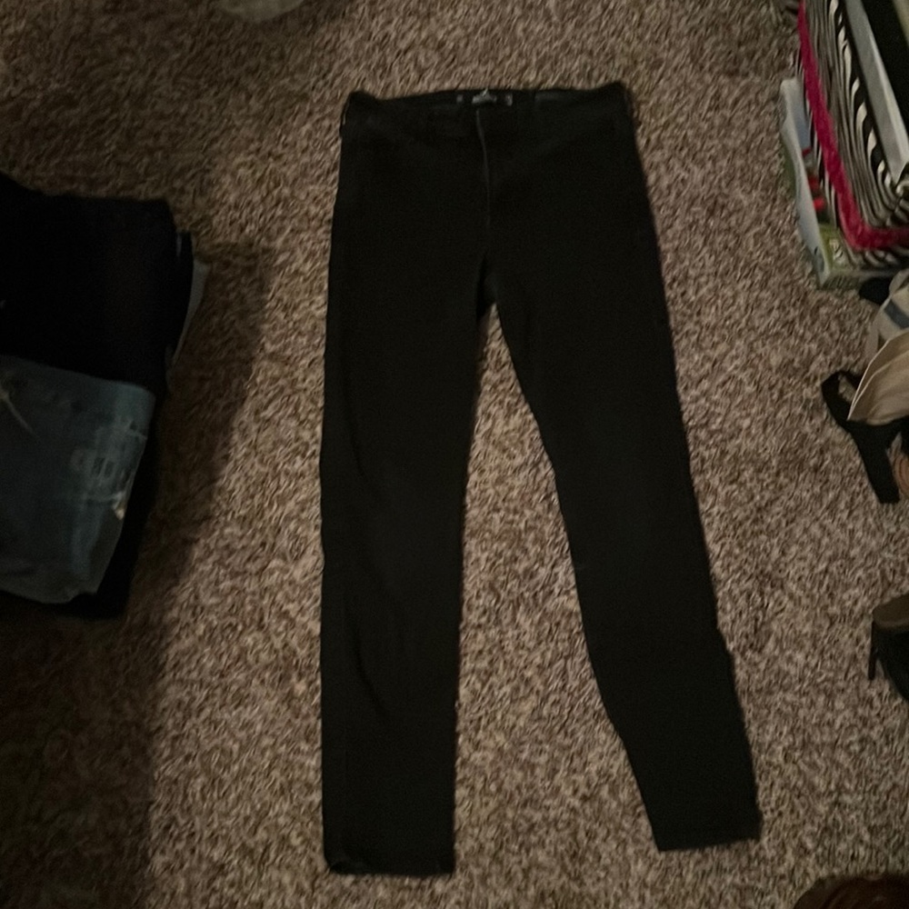 Hollister Mid rise super skinny